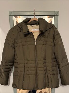 Calvin Klein Olive Green Quilted Jacket with Cream Faux-Fur Lining